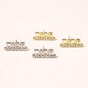 ❗️SALE❗️New gold/silver plated fashion earrings